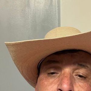 Meet your Posher, Noe